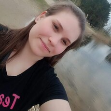 Зина, 19, Красноуральск