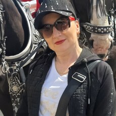 Варя, 51, Санкт-Петербург