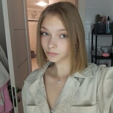 Лариса, 19, Электрогорск