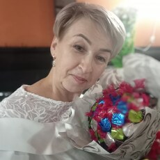 Света, 51, Губкинский
