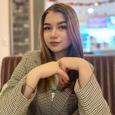 Илона, 20, Камешково