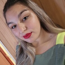 Людмила, 22, Киров (Калужская область)