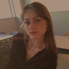 Наташа, 21, Челябинск