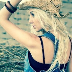 Кристя, 35, Семикаракорск