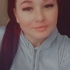 Люда, 21, Киров (Калужская область)