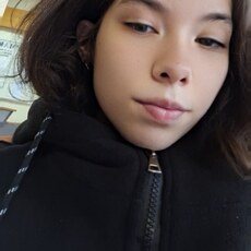 Аня, 19, Гурьевск (Кемеровская область)