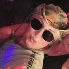 Кира, 44, Архангельск