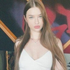 Анна, 28, Саяногорск