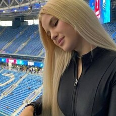 Юля, 25, Благовещенск (Амурская область)