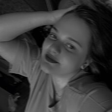 Эмма, 21, Семикаракорск