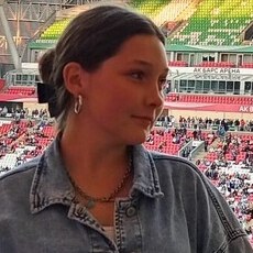 Аня, 20, Красноармейск (Московская область)