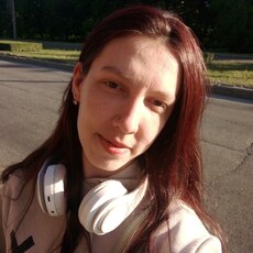 Настя, 30, Санкт-Петербург