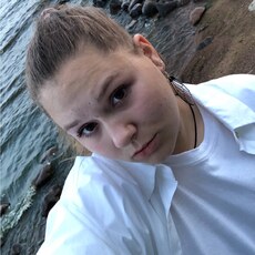 Снежа, 19, Рузаевка