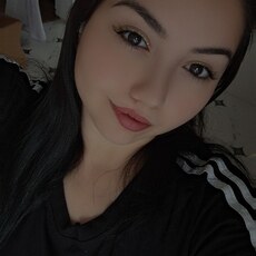 Васса, 26, Среднеуральск