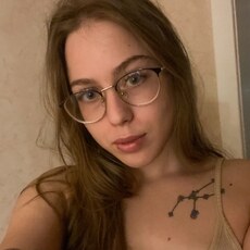 Ира, 23, Гусев