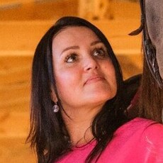 Янина, 39, Лакинск
