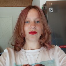 Васса, 19, Лесозаводск