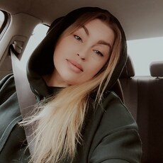 Уля, 45, Омск