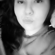 Нина, 25, Белогорск (Амурская область)