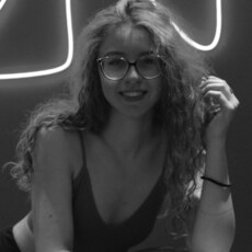 Оля, 24, Льгов