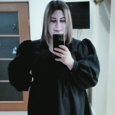 Валентина, 29, Белогорск (Амурская область)