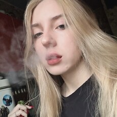 Милана, 21, Тольятти