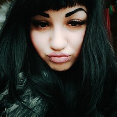 Эмилия, 27, Среднеуральск