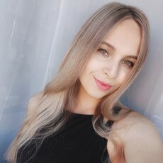 Полина, 29, Петровск