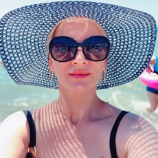 Галина, 44, Щёлкино