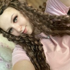 Кира, 25, Емва