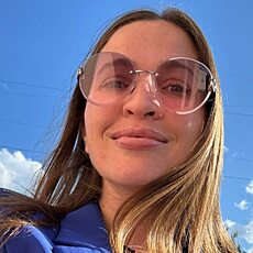 Лара, 25, Богучар