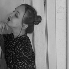 Юля, 30, Санкт-Петербург