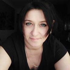 Вика, 46, Калач