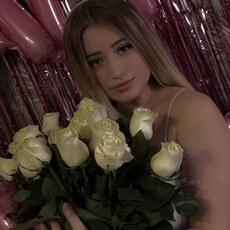 Полина, 21, Приморско-Ахтарск