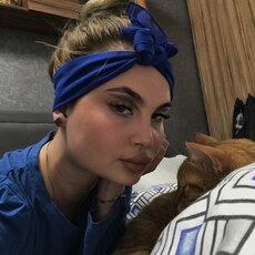 Полина, 22, Барнаул