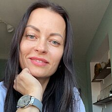 Алиса, 37, Санкт-Петербург