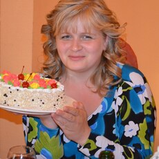 Соня, 42, Урень