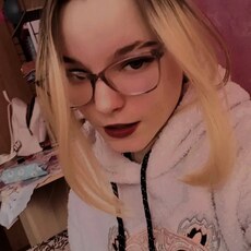 Эвелина, 19, Белогорск (Амурская область)