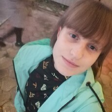 Ира, 25, Санкт-Петербург