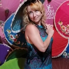 Эмма, 48, Санкт-Петербург