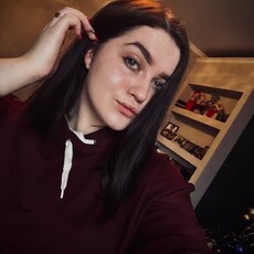 Майя, 21, Красноуральск