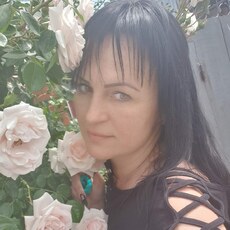 Лара, 46, Павловск