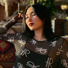 Нина, 24, Великий Новгород