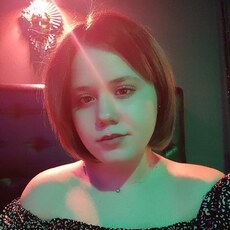 Юлия, 21, Надым