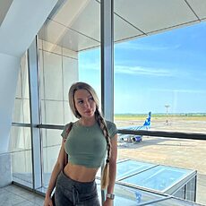 Лера, 34, Благовещенск (Амурская область)