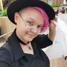 Ульяна, 21, Красный Сулин