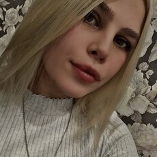 Ира, 21, Челябинск