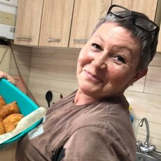 Доминика, 52, Сатка