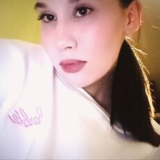 Нина, 19, Батайск