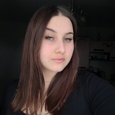 Александра, 20, Удачный